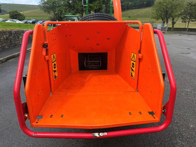 Timberwolf TW20HB 6" Wood Chipper