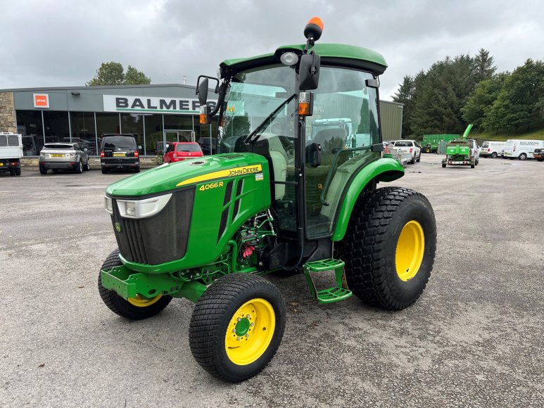 John Deere 4066R Compact Tractor 