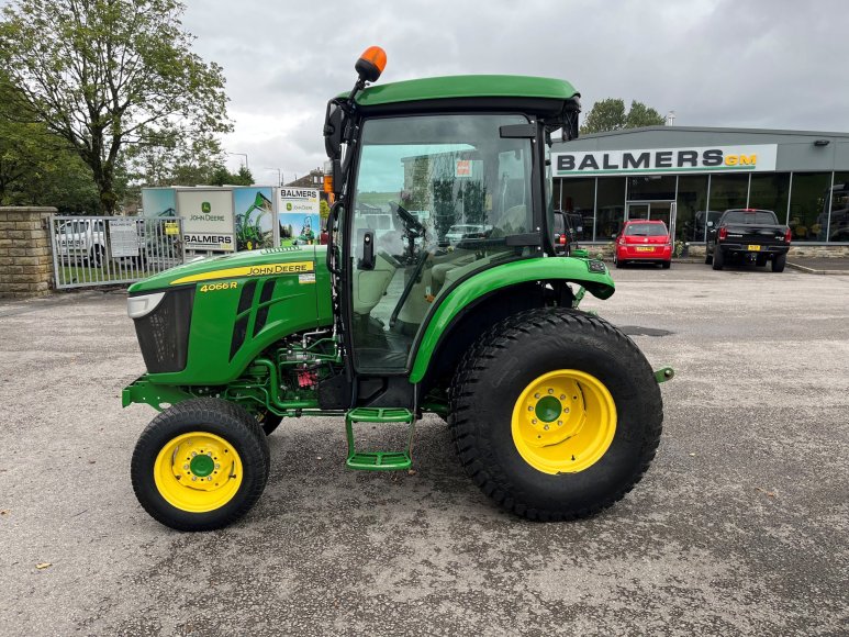 John Deere 4066R Compact Tractor 