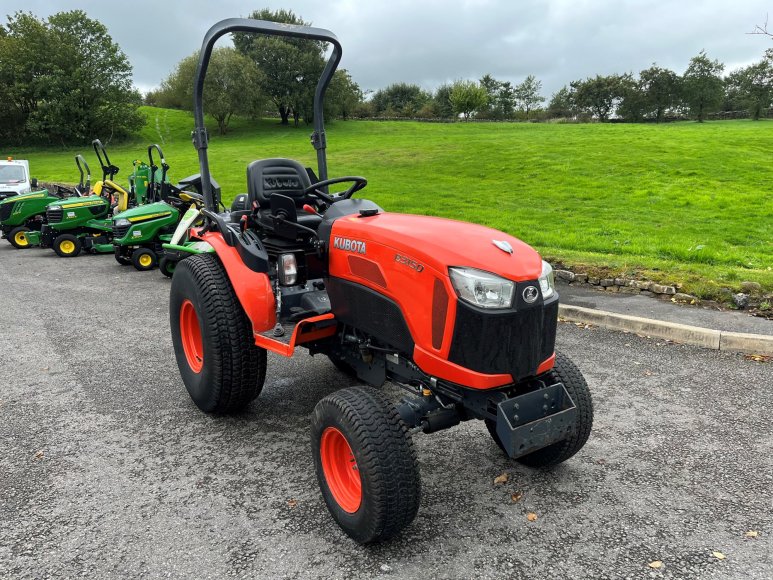 Kubota B3150 Compact Tractor