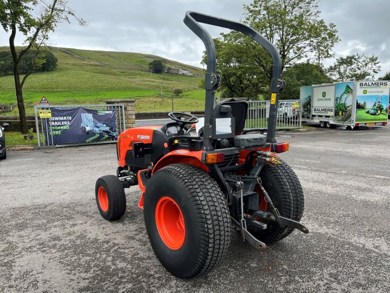 Kubota B3150 Compact Tractor