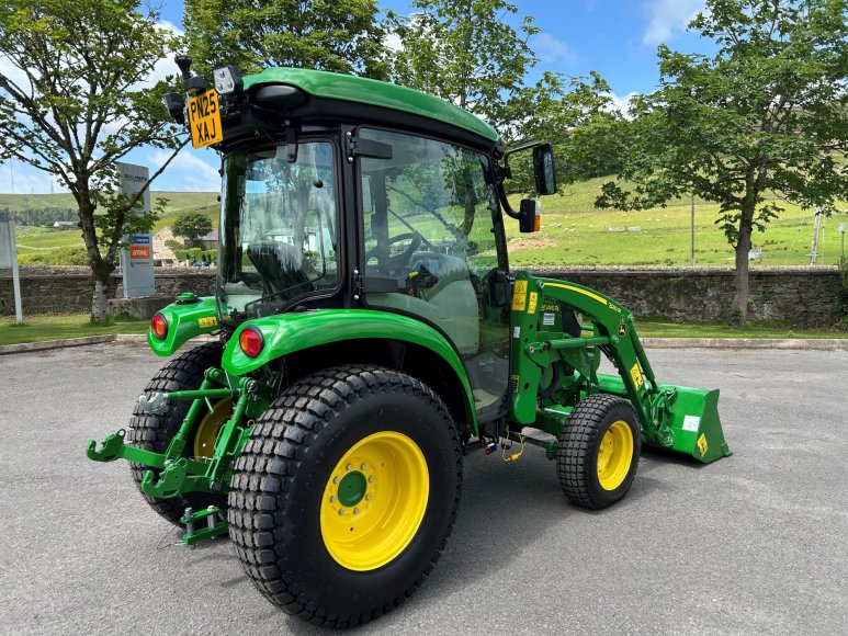 John Deere 3046R Compact Tractor c/w JD 320R Loader