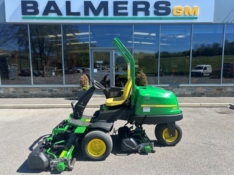 John Deere 2500E Greens Mower 