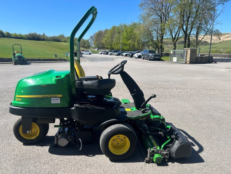 John Deere 2500E Greens Mower 