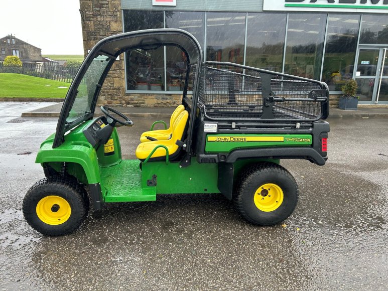 John Deere TE Gator 