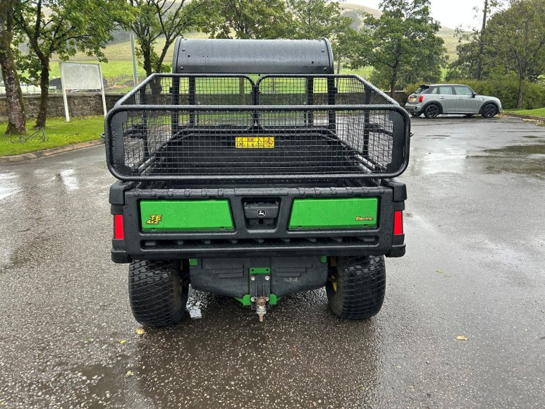 John Deere TE Gator 