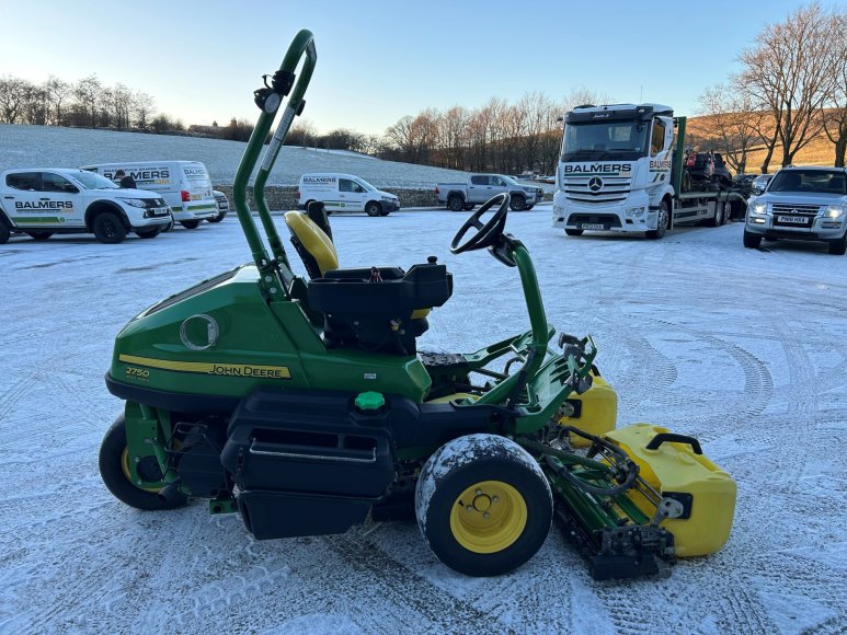John Deere 2750 Greens Mower 
