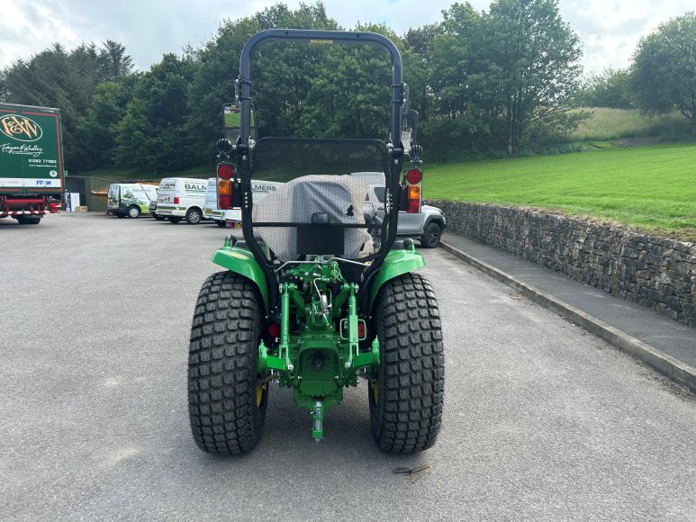 John Deere 3046R Compact Tractor