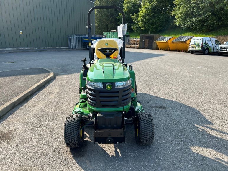 John Deere X950R Ride on Mower