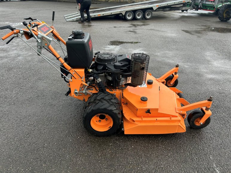 Scag SWZ48 Pedestrian Mower