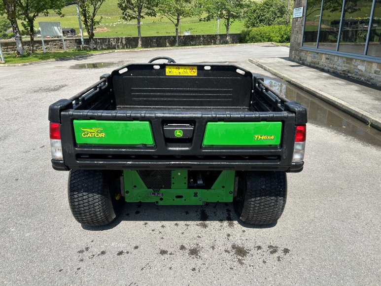 John Deere TH 6X4 Gator Utility Vehicle 