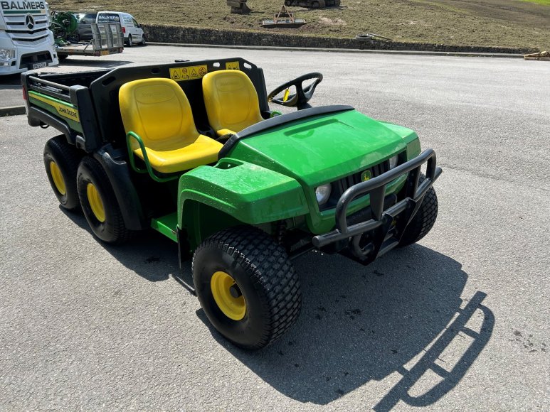 John Deere TH 6X4 Gator Utility Vehicle 