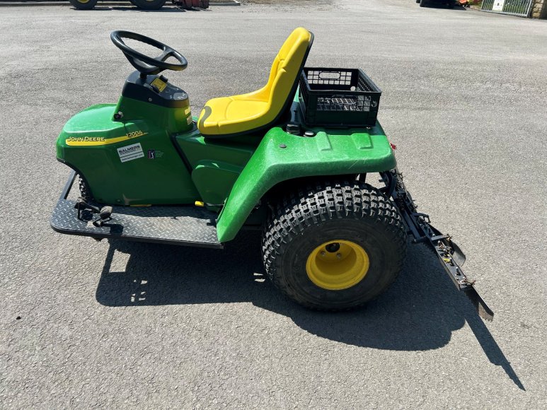 John Deere 1200A Bunker Rake 