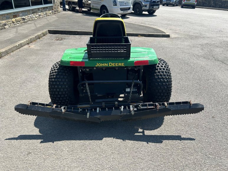 John Deere 1200A Bunker Rake 