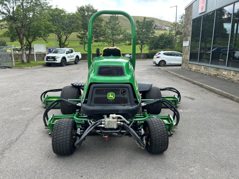 John Deere 8900A Fairway Mower 
