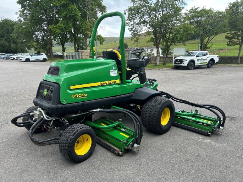 John Deere 8900A Fairway Mower 