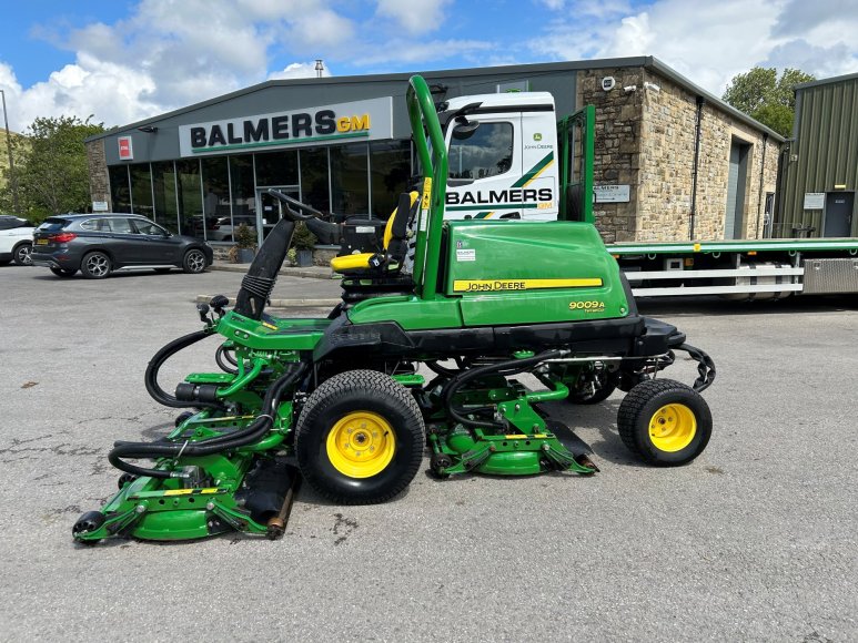 John Deere 9009A Terrain Cut 