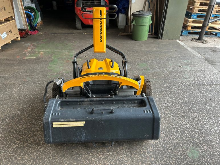 Infinicut FL 34 Pedestrian Cylinder Mower 