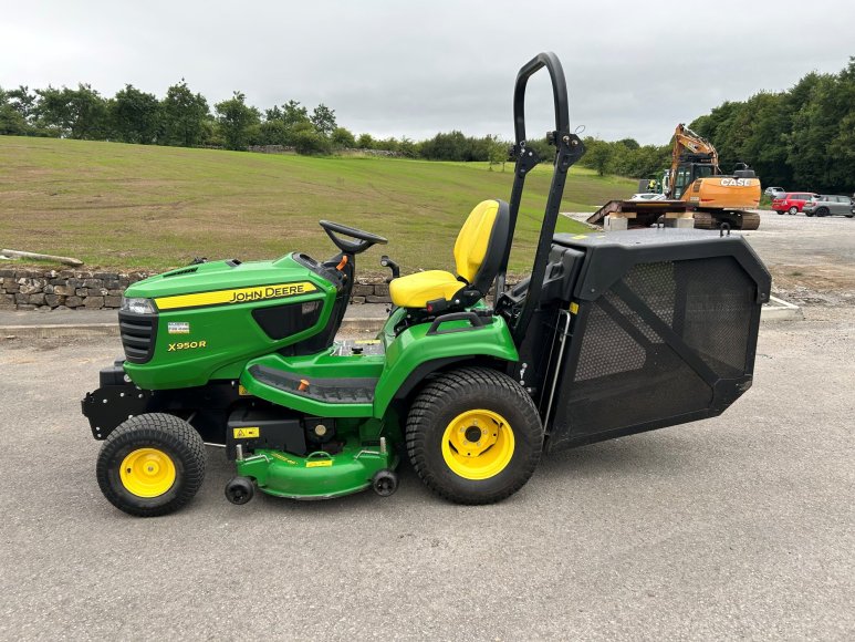 John Deere X950R Ride on Mower
