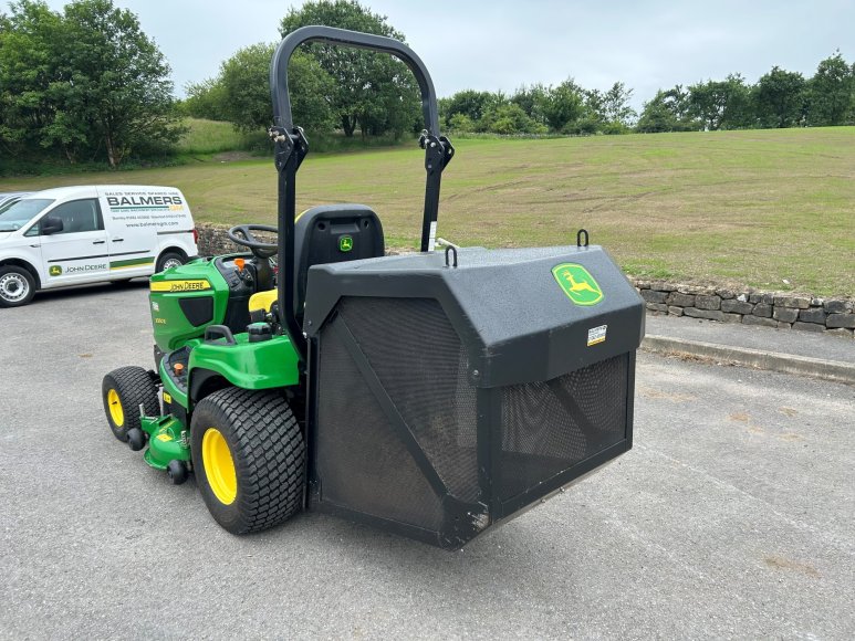 John Deere X950R Ride on Mower