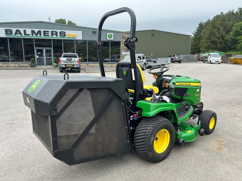 John Deere X950R Ride on Mower