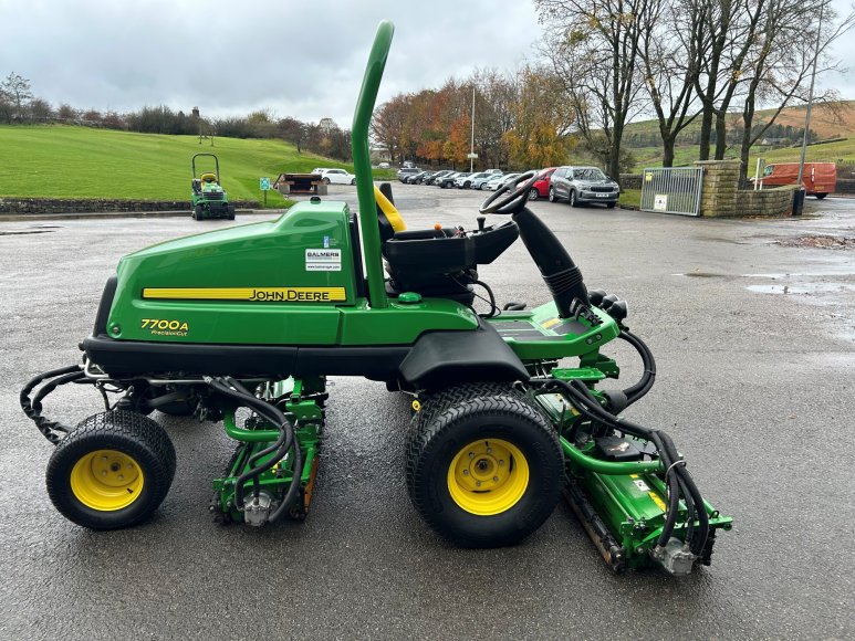 John Deere 7700A Fairway Mower 