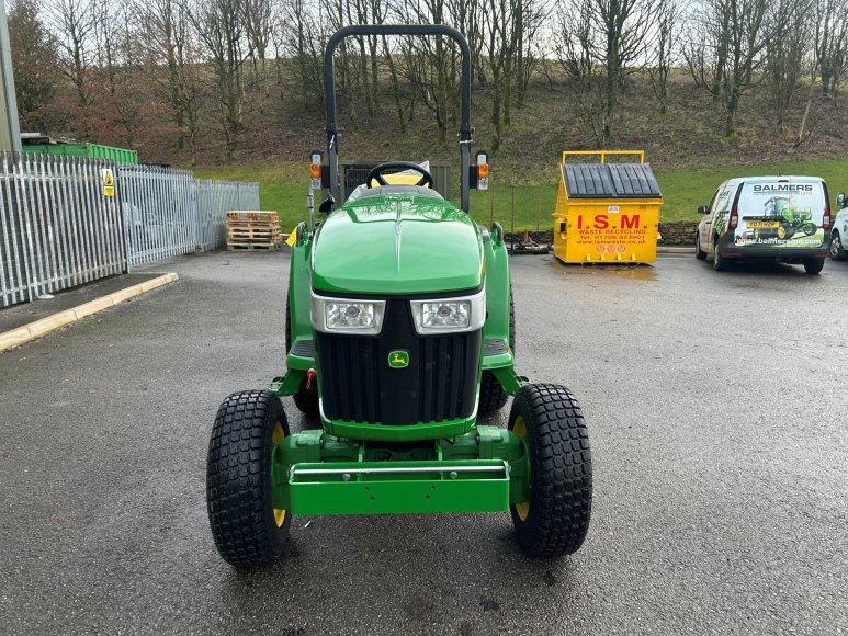John Deere 3038R Compact Tractor