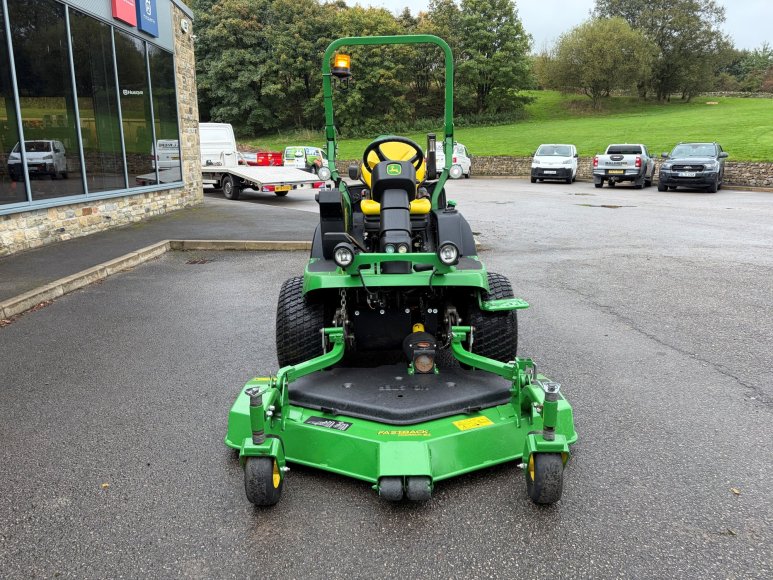John Deere 1580 Front Mower 