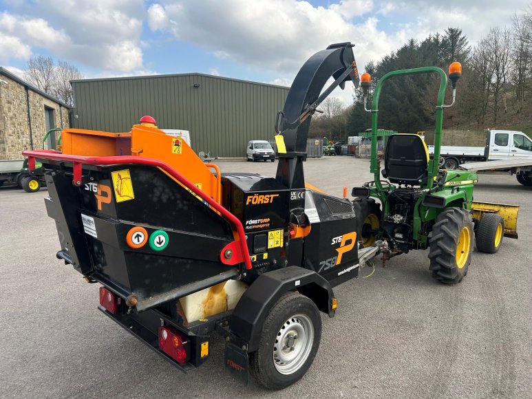 Forst ST6P Wood Chipper