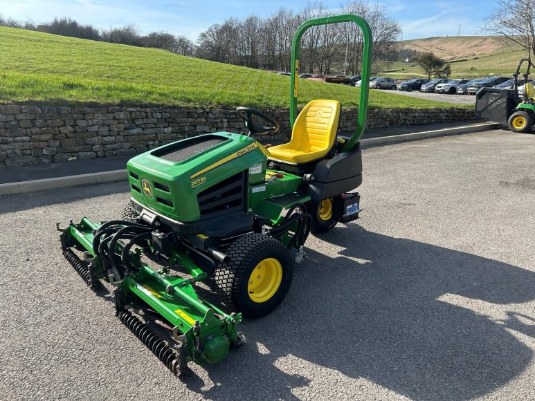 John Deere 2653B Tees Mower