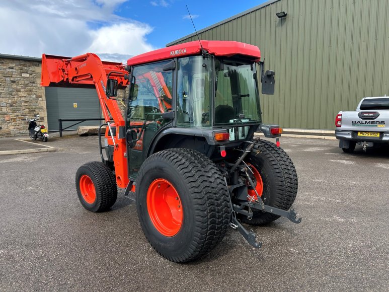 Kubota L4630 Compact Tractor 