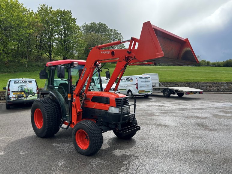 Kubota L4630 Compact Tractor 