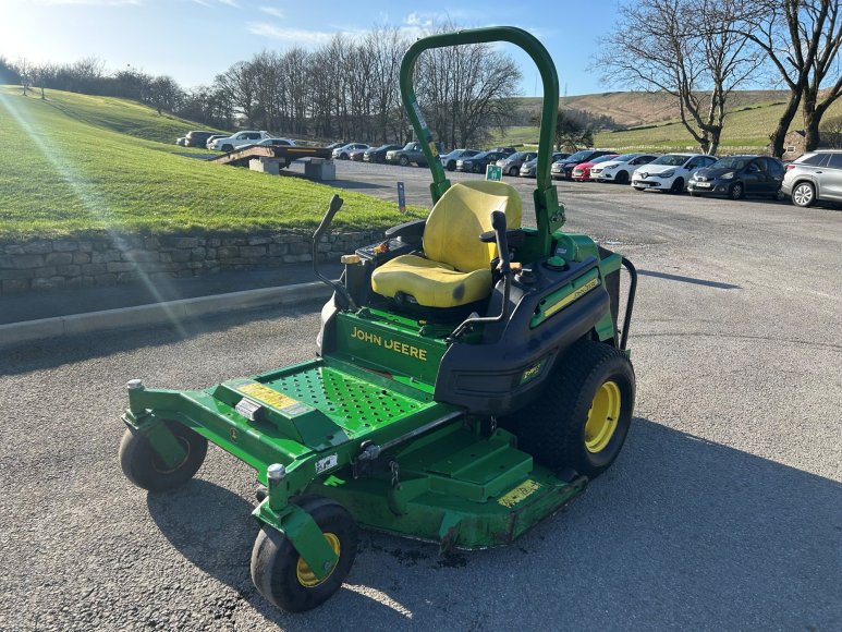 John Deere Z997R Zero Turn Mower 