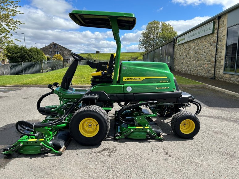 John Deere 9009A Terrain Cut 