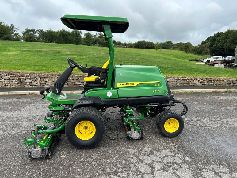 John Deere 7500A Fairway Mower 