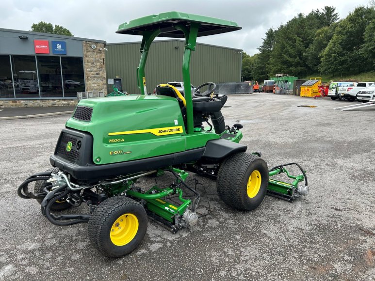 John Deere 7500A Fairway Mower 