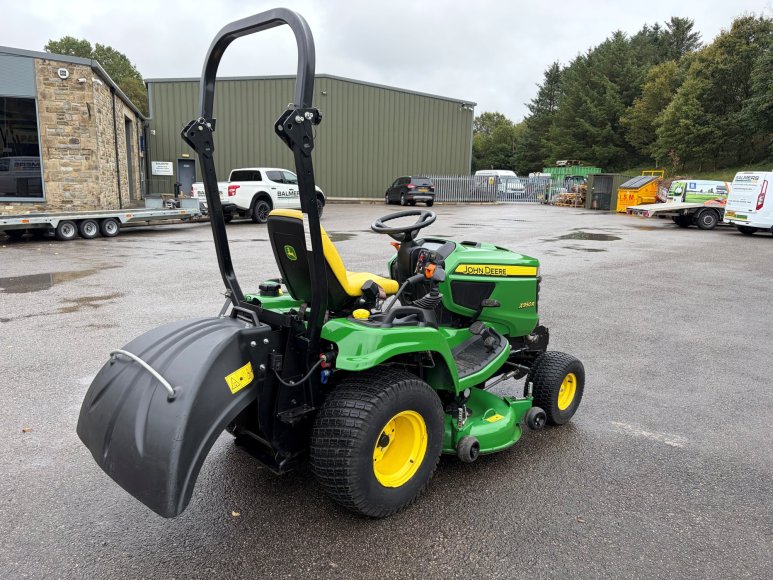 John Deere X950R Lawn Tractor 
