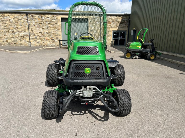 John Deere 8800A Terrain Cut 