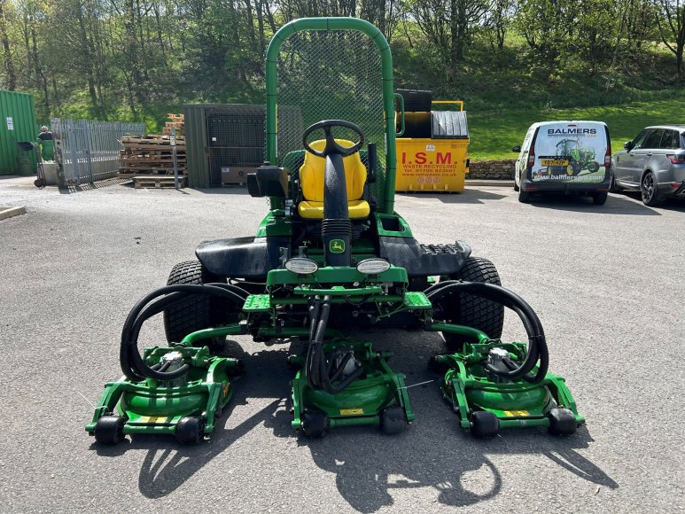 John Deere 8800A Terrain Cut 