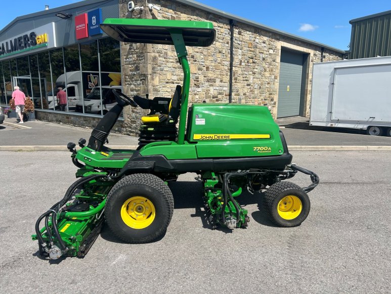 John Deere 7700A Fairway Mower 
