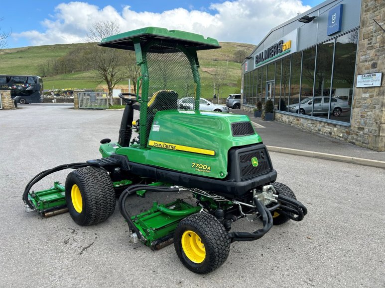 John Deere 7700A Fairway Mower 