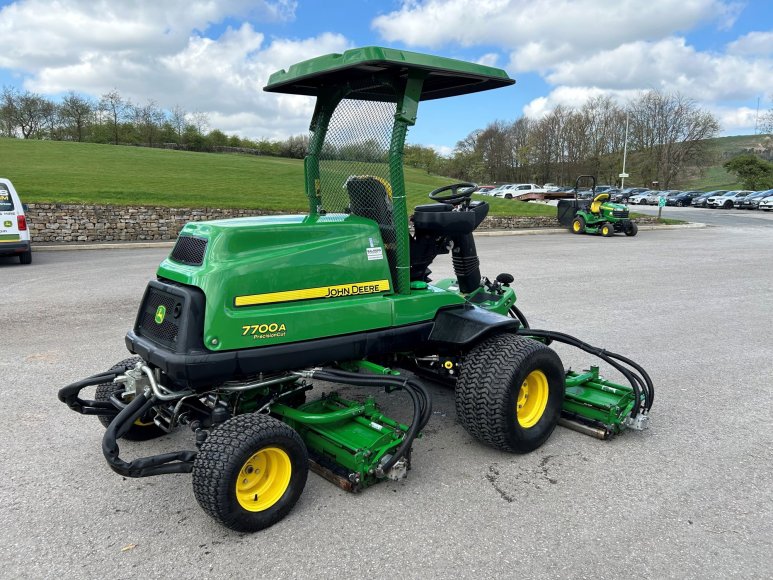 John Deere 7700A Fairway Mower 