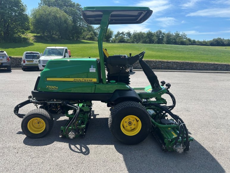 John Deere 7700A Fairway Mower 