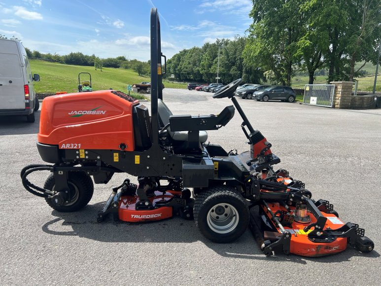 Jacobsen AR321 Contour Rotary Mower 
