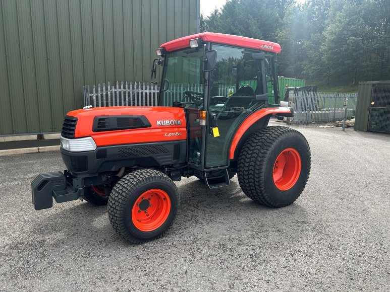 Kubota L5030 Compact Tractor 