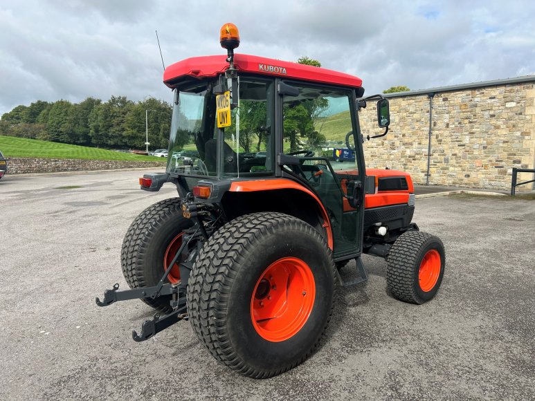 Kubota L5030 Compact Tractor 