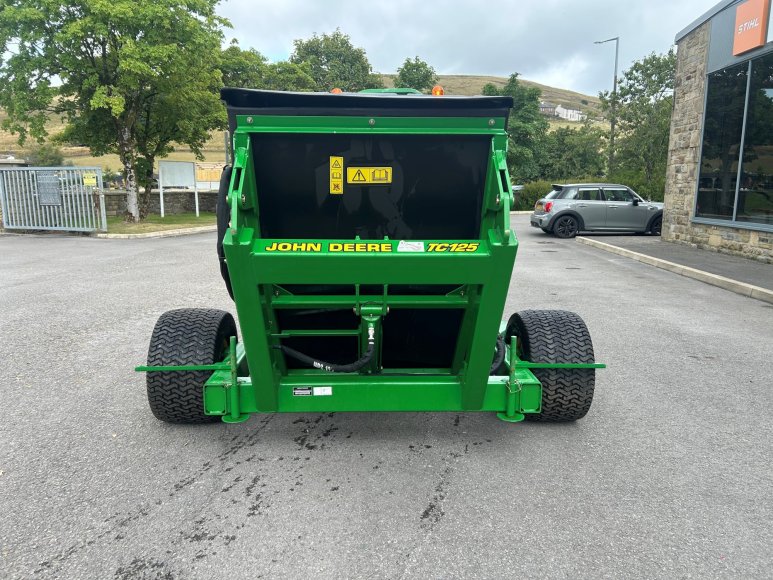 John Deere TC125 Core Collector