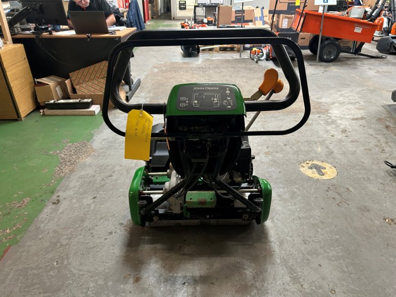 John Deere 220B Greens Mower 