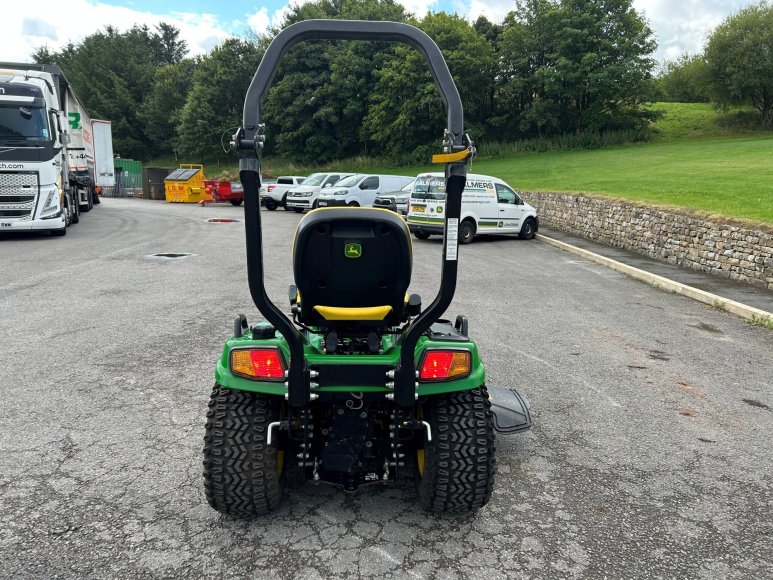 John Deere X948 Lawn Tractor 