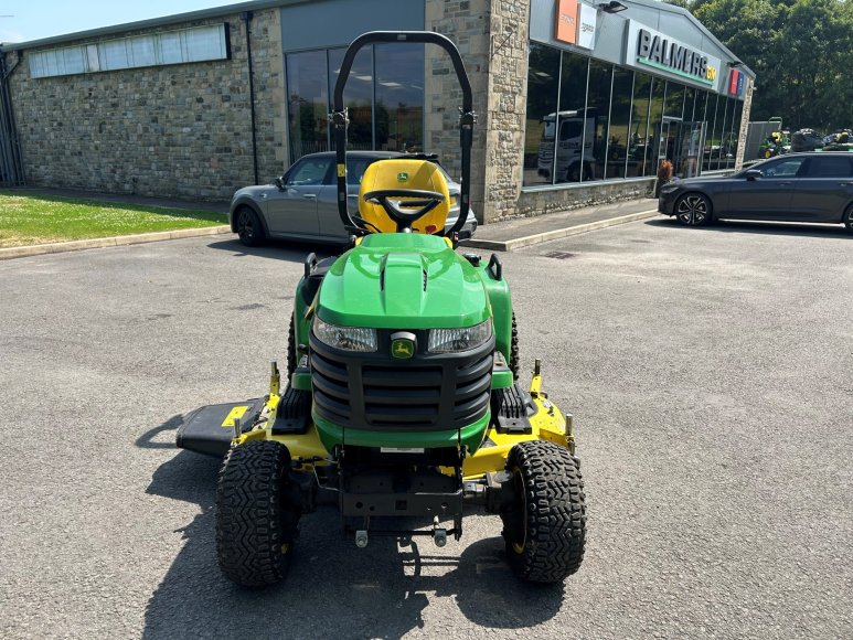 John Deere X948 Lawn Tractor 